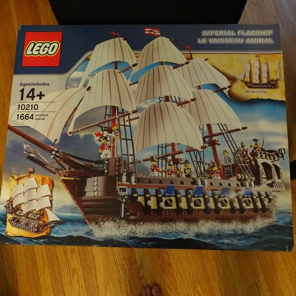 theee lego sets - Picture 6 of 6